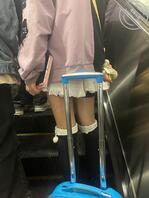 地铁随拍，拍到了骚货女大2