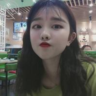 女友自拍给我看