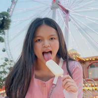 看看爸爸的鸡吧 想给爸爸舔1