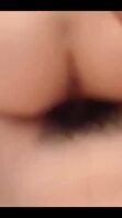 父女乱伦，又白又嫩享受女儿的味道，调教淫水乱流的少女