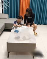 2.妈妈接了个电话后换上丝袜匆匆的出去了，如果不是约了男人我直播拉屎0