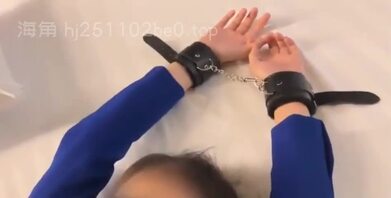 老婆能这样被轮流着操那就真的爽爽爽了