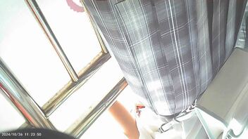 校运会抄底jk学妹