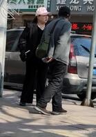 公园老头乐没谈成0