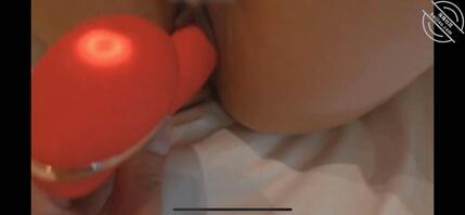 98年幼师被强闯入 射入嘴里 介绍01年闺蜜 本贴是幼师系列最精彩的2