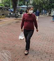 老阿姨身材太美！想看想摸……有谁介绍给我！2