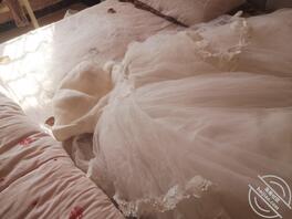 【骚姐姐原创】穿着婚纱把屁眼第一次给弟弟，领不了证我也要嫁给你.....1