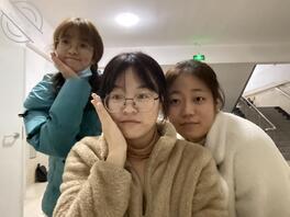 我们三个谁最漂亮受欢迎，想怎么玩弄我们的身体2