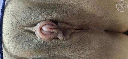 表妹昨晚穿上丝袜更性感，喜欢我表妹大阴蒂可以联系我1