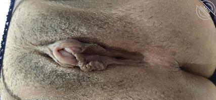 表妹昨晚穿上丝袜更性感，喜欢我表妹大阴蒂可以联系我2