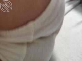 舔亲妹妹的我射了0