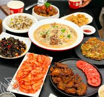 假期在外公家里与小姨之间的一些互动情况