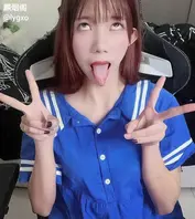 高颜值游戏主播张优，与榜一大哥的视频流出 1