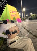 女大学生曝光，晚上漏出1