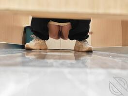 原创厕拍 红衣少妇2