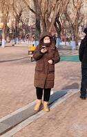 建国公园老头乐2