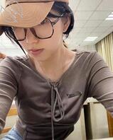 成都极品女大学生私密自拍性爱原档泄密 给我无套猛操，有很多足交镜头，全程2