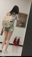 【偷拍】夏天就是好啊，图书馆合集，大学校园里的美女学霸大白腿