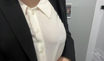 反差白富美第一次露出