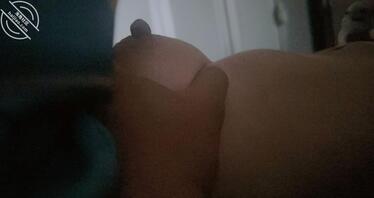 想乱伦冲动摸了亲姐姐的奶子，被狠狠扇了脸该怎么办