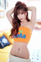 是你们的女神吗？还是骚鸡1