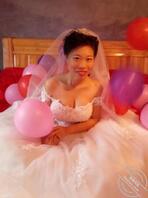 36D人妻英语老师的婚纱0