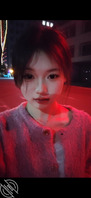 大学厕所偷拍被发现2