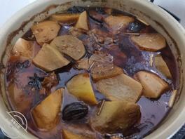 犒劳弟弟的辛苦,准备今晚无套内射。1