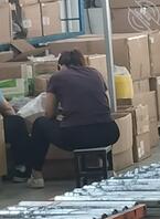 同事的大屁股，老婆不在身边，好久没操逼了，每次看都同事的大屁股就好想操，