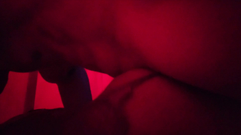 枪挑黑皮辣妹（坐标022）