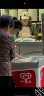 厕拍，开超市的母女同框0