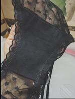 原创 帮亲嫂子打扫卫生看到没洗的内裤,我好激动啊…好想操她!2