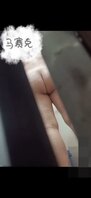 丈母娘洗澡，被我看见她肥臀巨乳大奶我站门口撸起来 太刺激