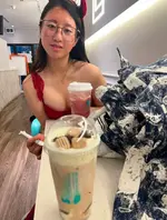 美国留学生❤️李晓雨❤️大奶长腿性感骚母狗 背着男友沦为富二代胯下玩物！1