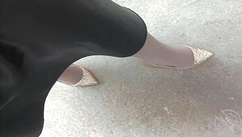 妈妈的丝袜高跟骚脚