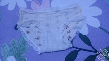 2(真实原创)和亲姐姐同居的日子 今天趁姐姐没回来进她的卧室2